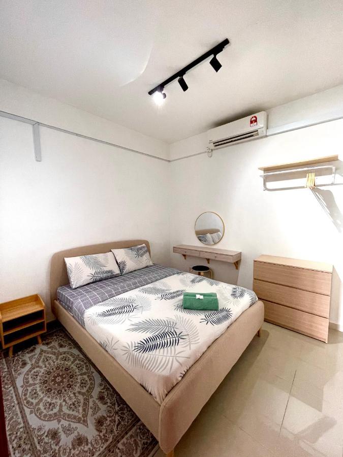 Apartment In Ladang Tok Pelam Kuala Terengganu Exterior photo