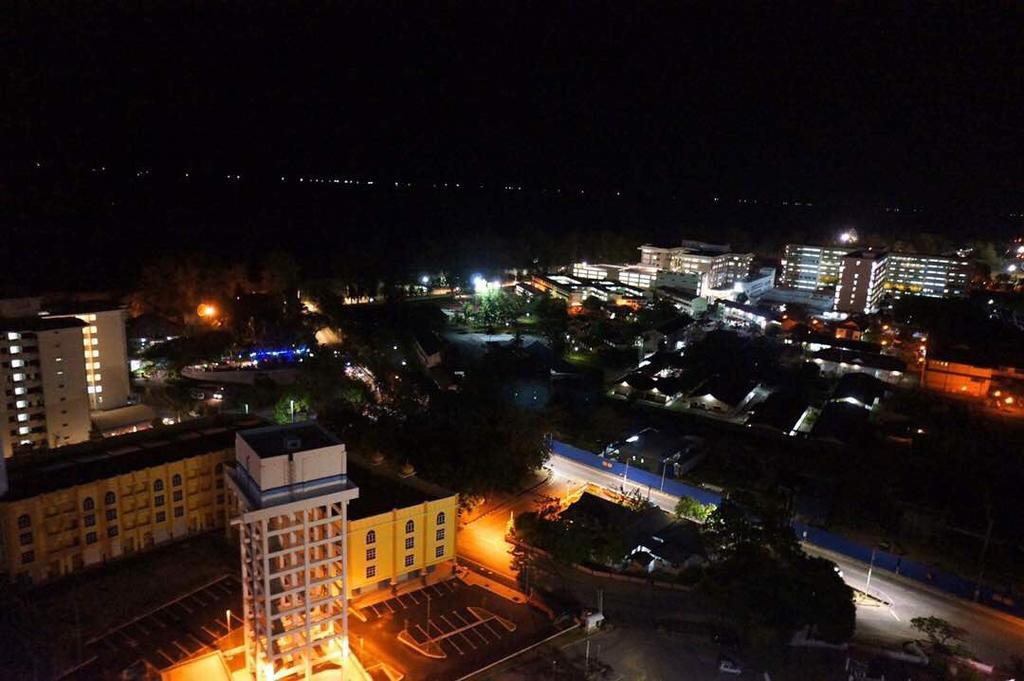 Apartment In Ladang Tok Pelam Kuala Terengganu Exterior photo